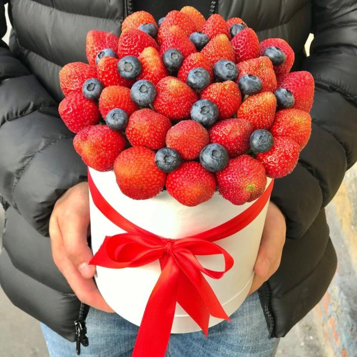 Клубничный бокс №3 в Туле