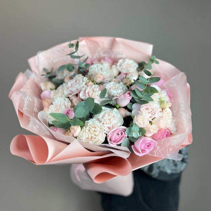  Букет  "Любовь в её глазах" в Туле