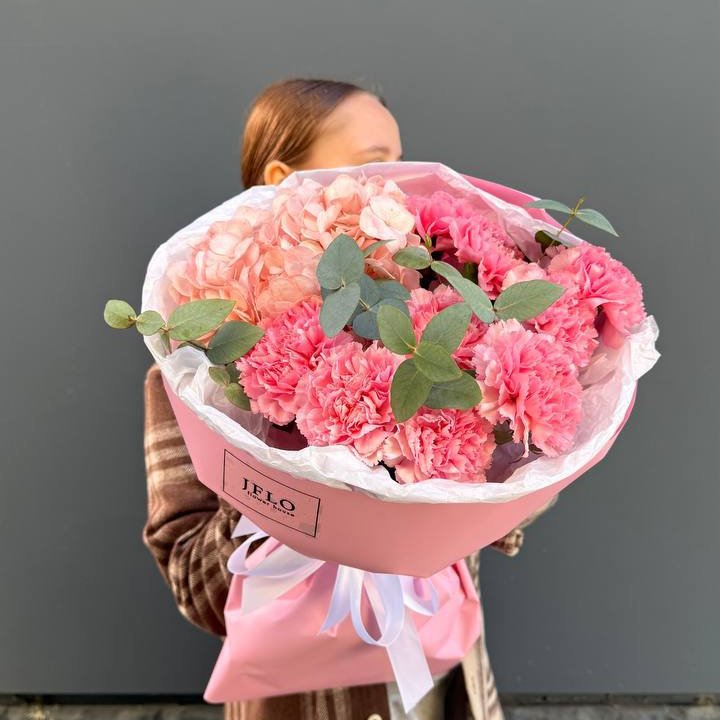 Дуо диантусы и гортензия в Туле