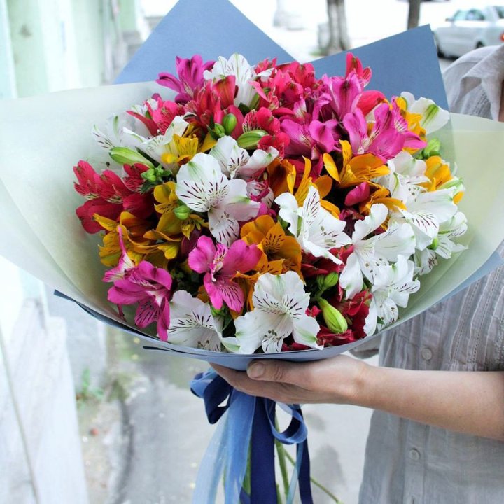 Микс альстромерий в Туле