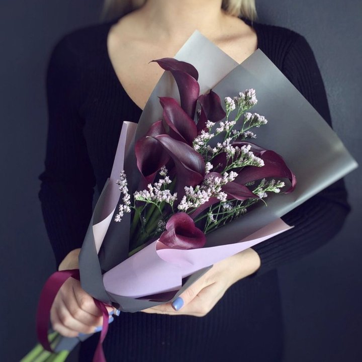 Букет фиолетовых калл в Туле