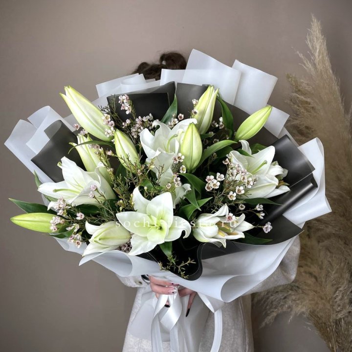Букет лилий Снежная королева в Туле