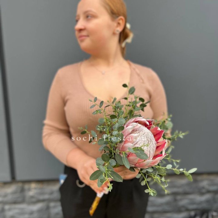 Свадебный букет "Протея" в Туле