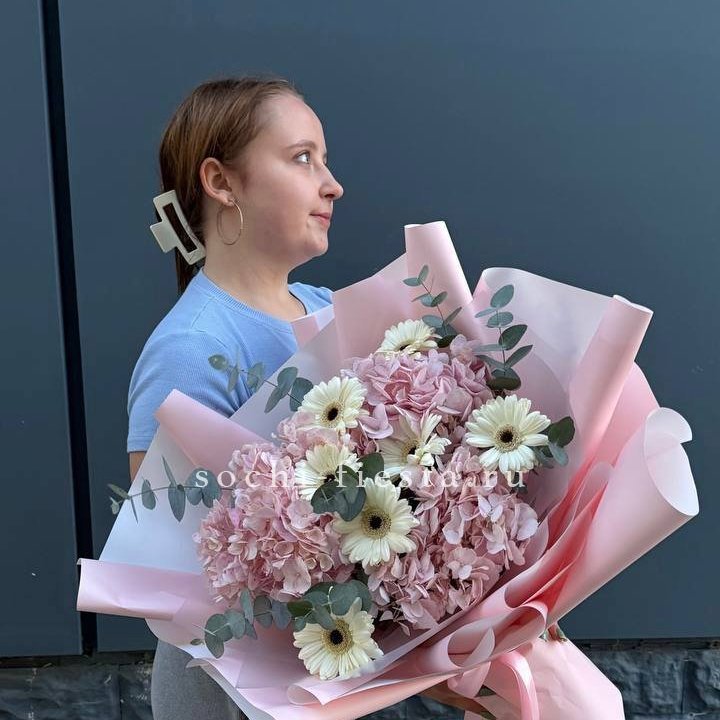 Букет "Знак любви" в Туле