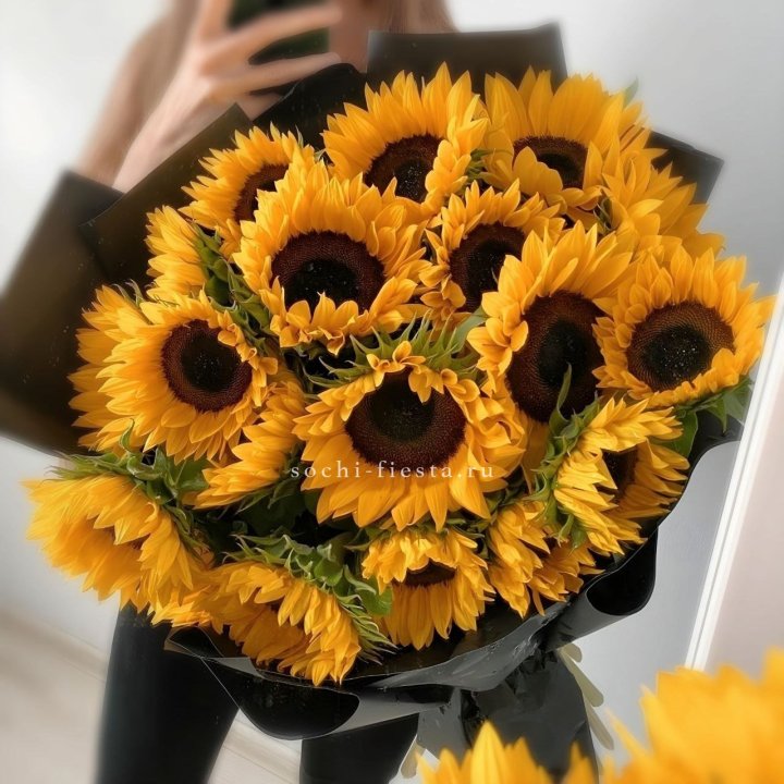 Букет подсолнухов "Гига" в Туле