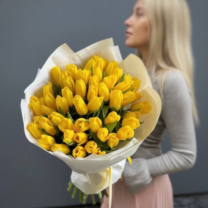 51 желтый тюльпан в Туле