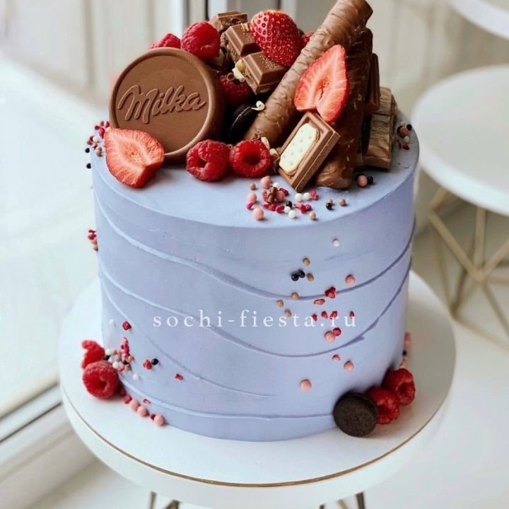 Торт "Milka's world" в Туле