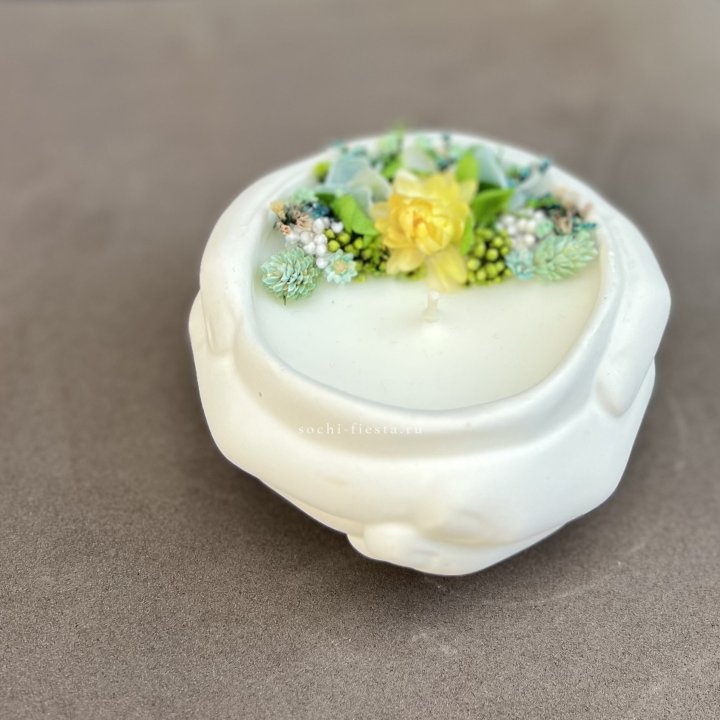 Свеча ароматическая в гипсе Руки в Туле