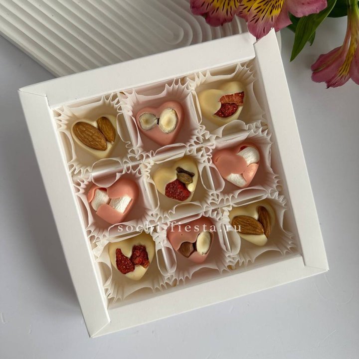 Набор конфет из бельгийского шоколада Сердца в Туле