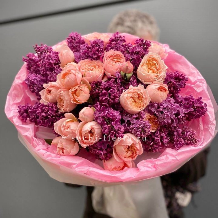  Дуо букет из кустовых роз и сирени в Туле