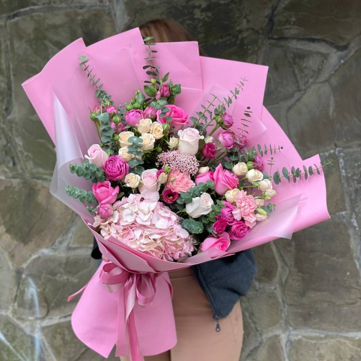 Дизайнерский букет "Паулина" в Туле