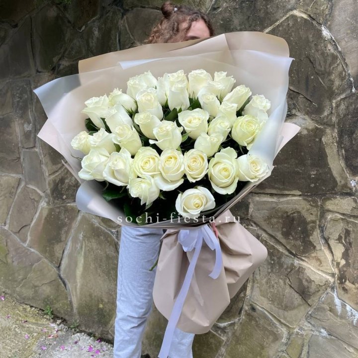 35 голландских роз в Туле