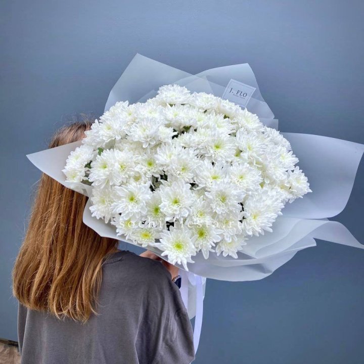 Букет хризантем "Белая снежинка" в Туле