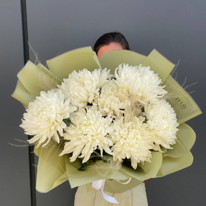 Букет одноголовых хризантем  в Туле