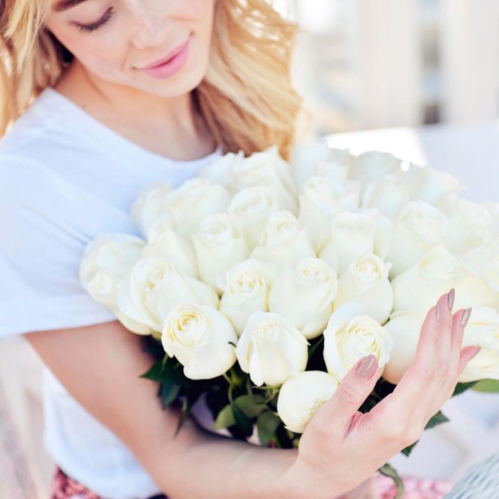 Букет высоких роз "Облака" в Туле