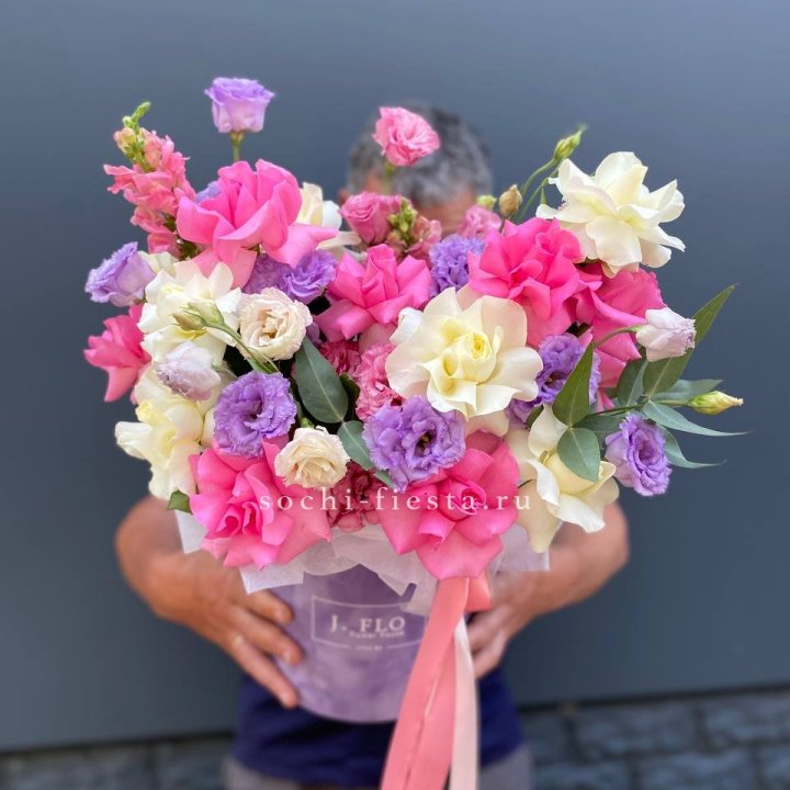 Цветочный бокс "Сиона" в Туле