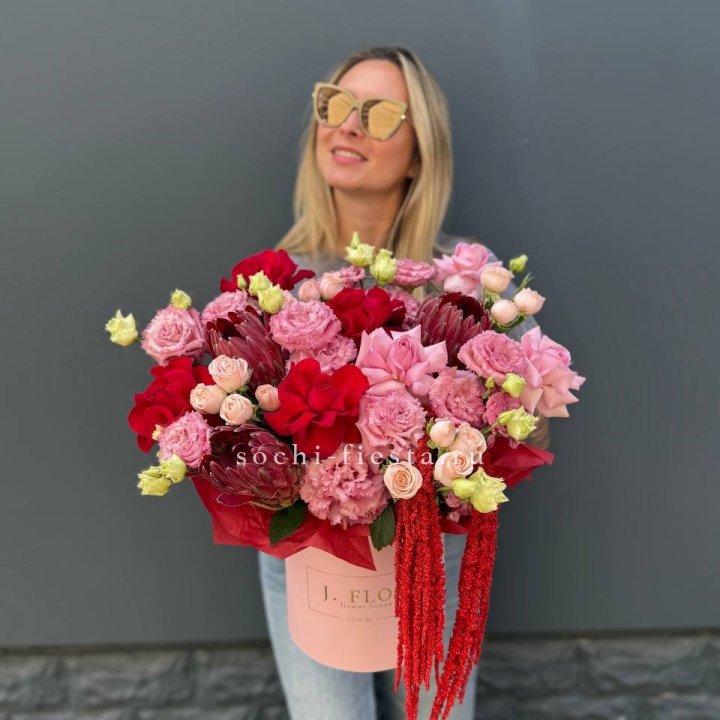 Дизайнерский цилиндр "Криотель" в Туле