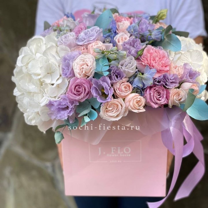 Цветочный бокс макси каб в Туле