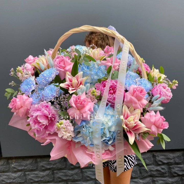 Яркая корзина "Летнее настроение" в Туле