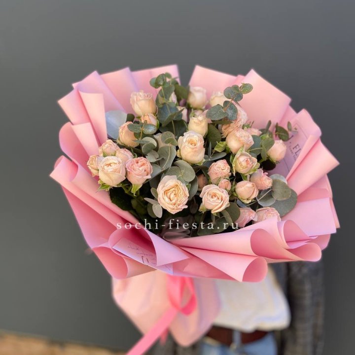 Букет пионовидных роз Cute Love в Туле