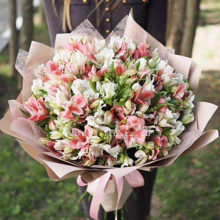 Букет альстромерий "ВАУ" в Туле