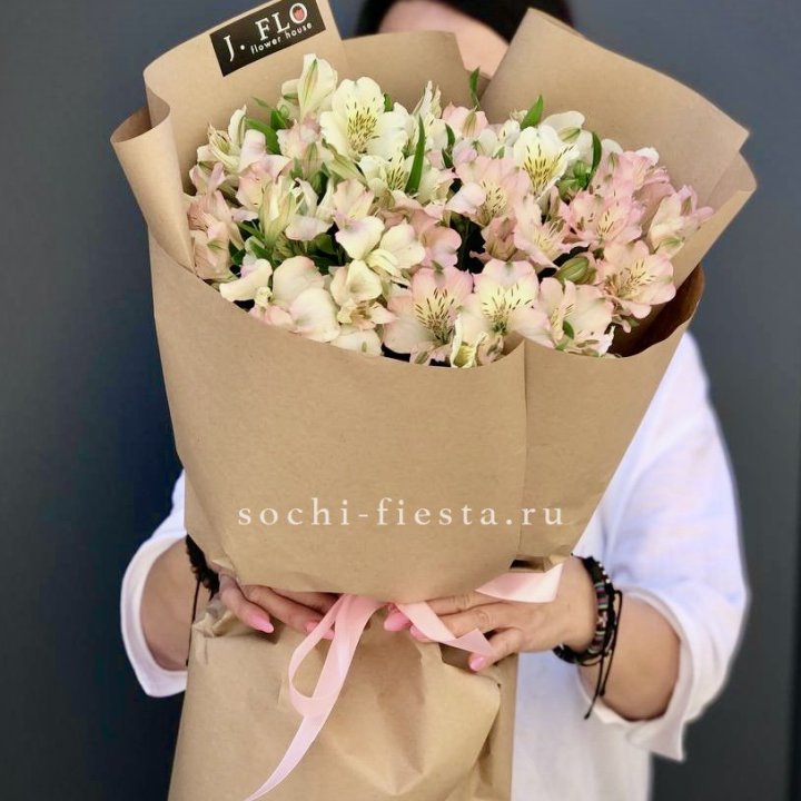 17  альстромерий в крафте в Туле