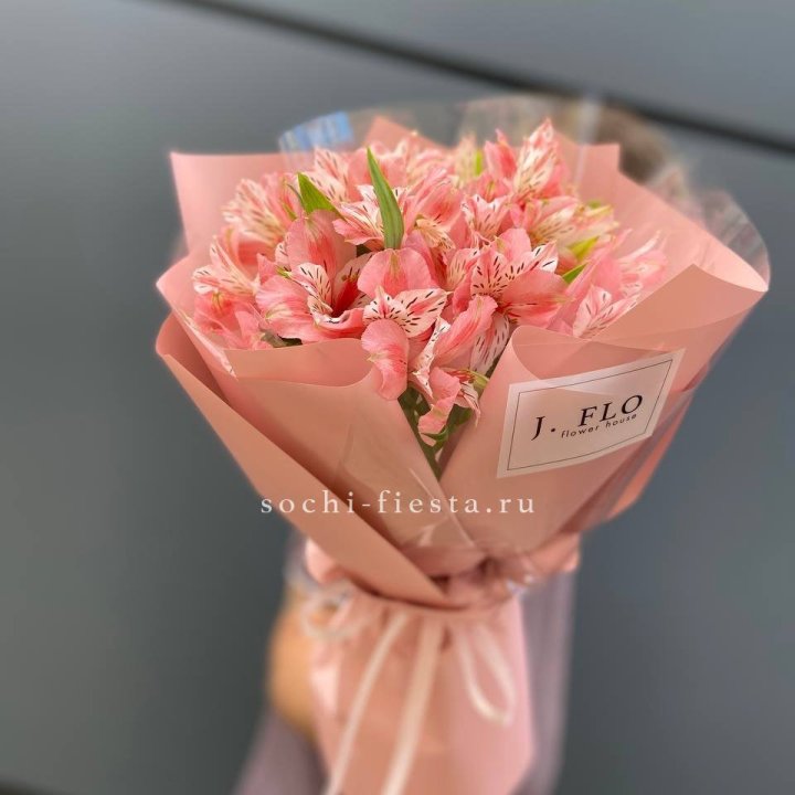Букет альстромерий розовых в Туле