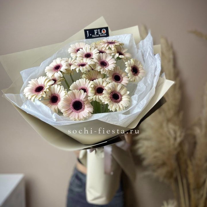 Букет голландских гербер "Свит" в Туле