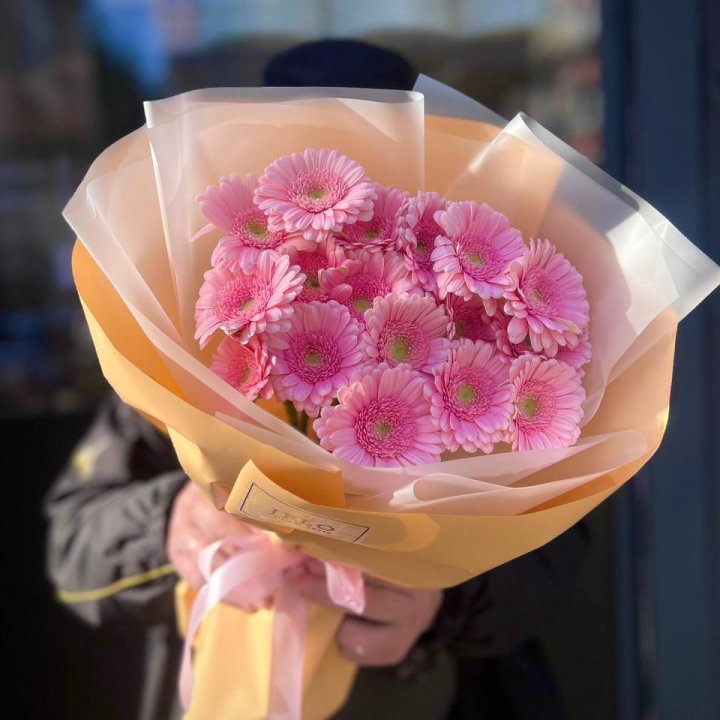 17 розовых гербер  в Туле