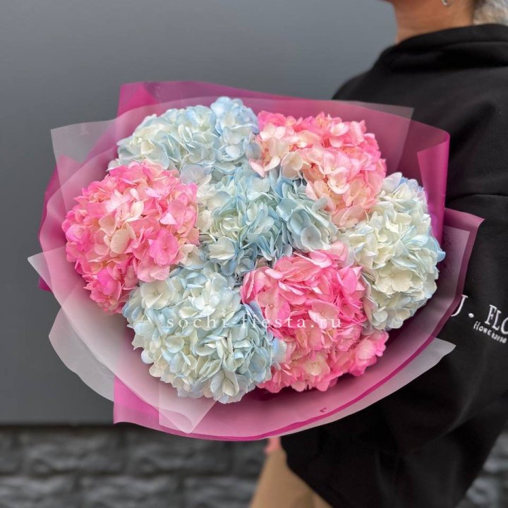 Букет гортензий "Тоника №2" в Туле