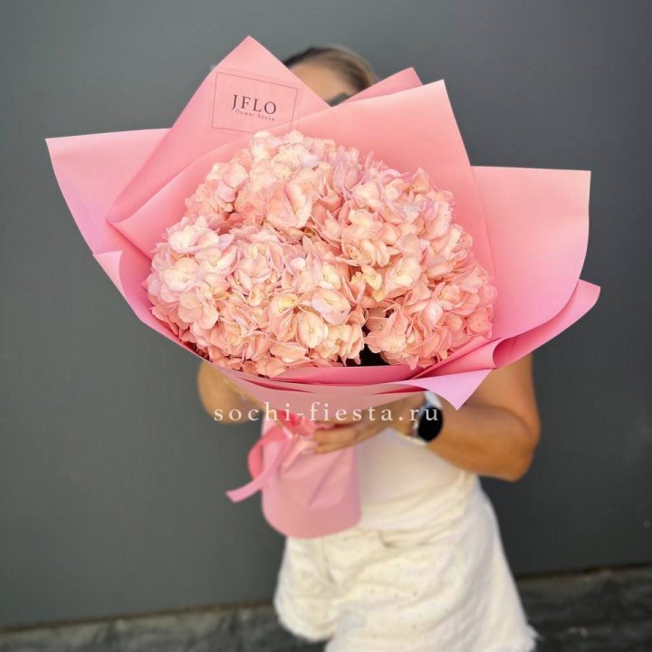 Букет гортензий "Крем" в Туле