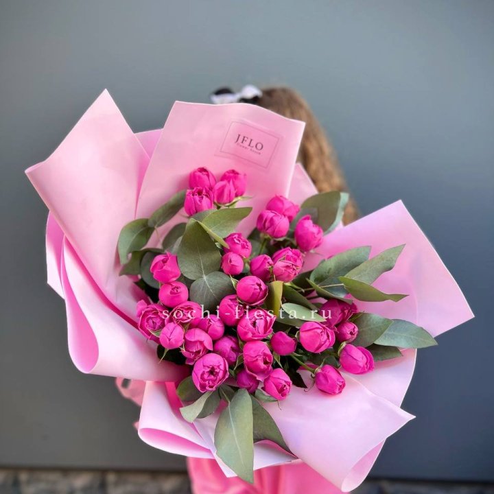 Пионовидные розы баблс в Туле