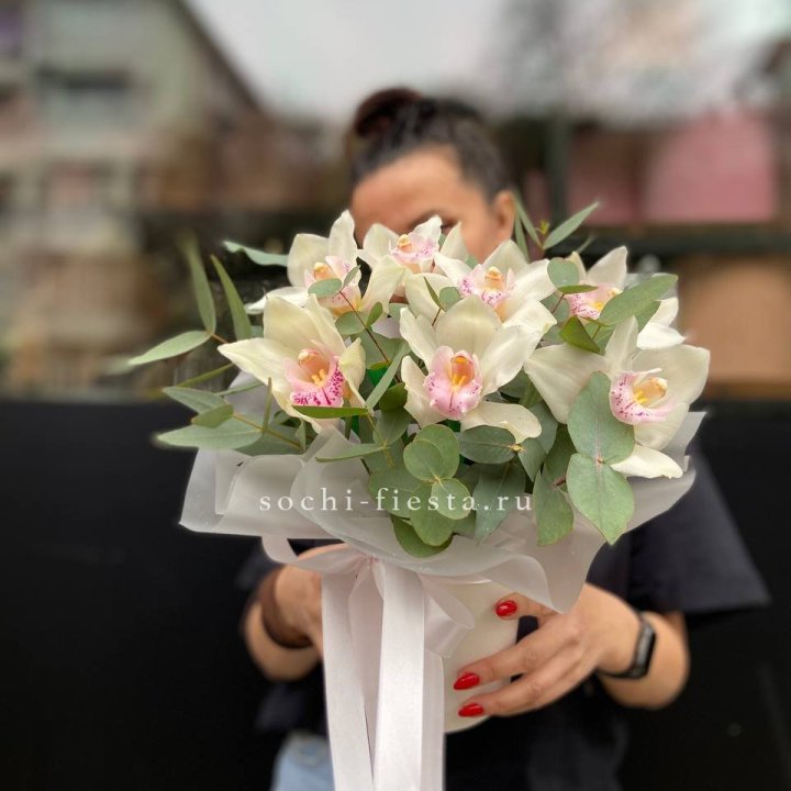 Бокс с орхидеями в Туле