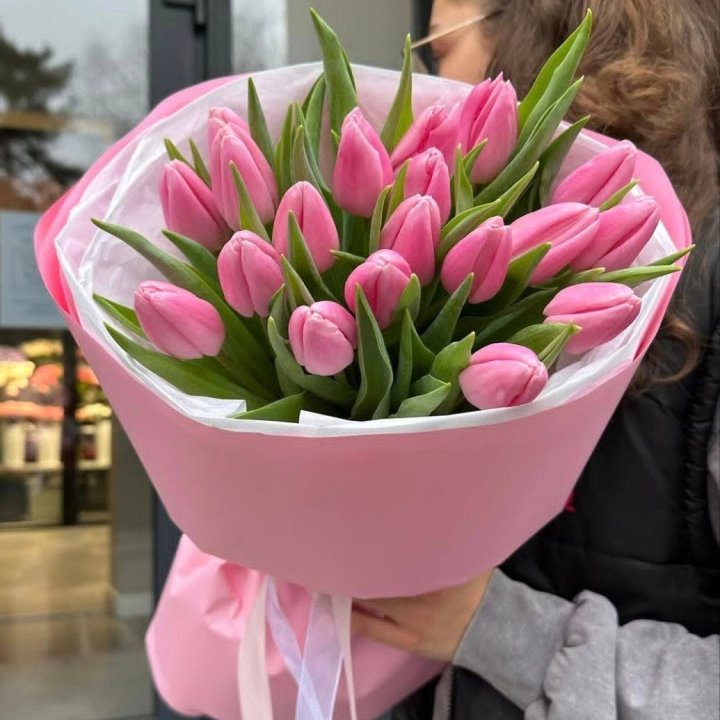  19 розовых тюльпанов в Туле