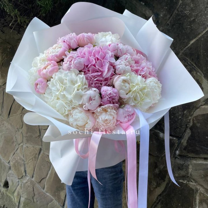 Букет "Пионы и Гортензии" в Туле
