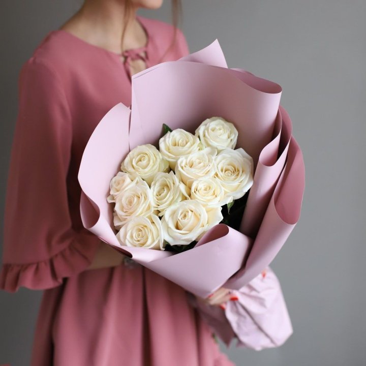 11 белых роз в Туле