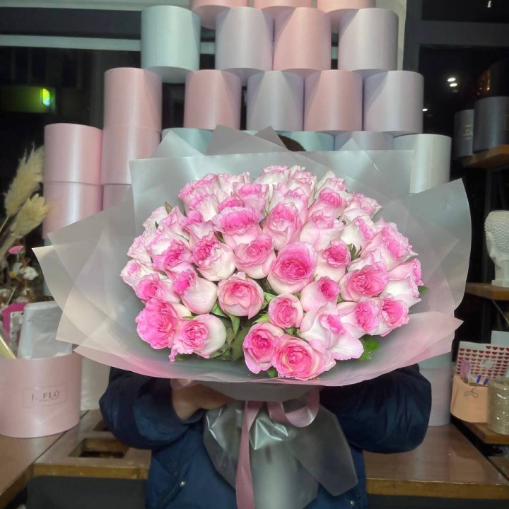 51 розовых роз в Туле