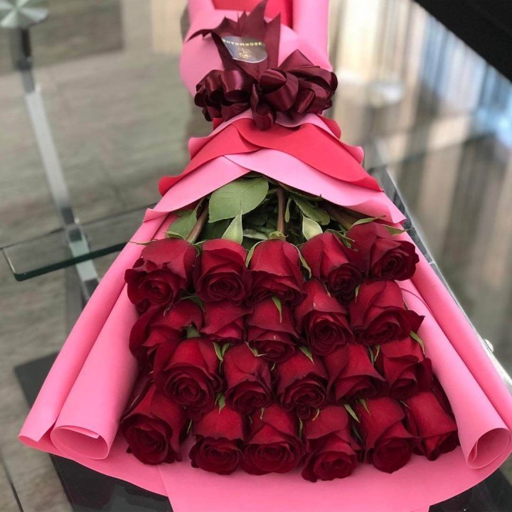 21 красная роза "Элеганс" в Туле