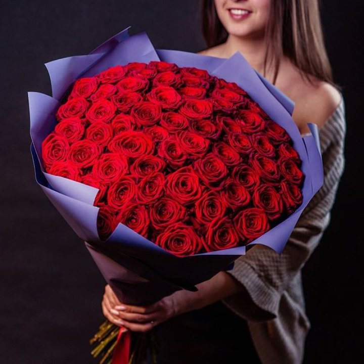 71 красная роза в Туле