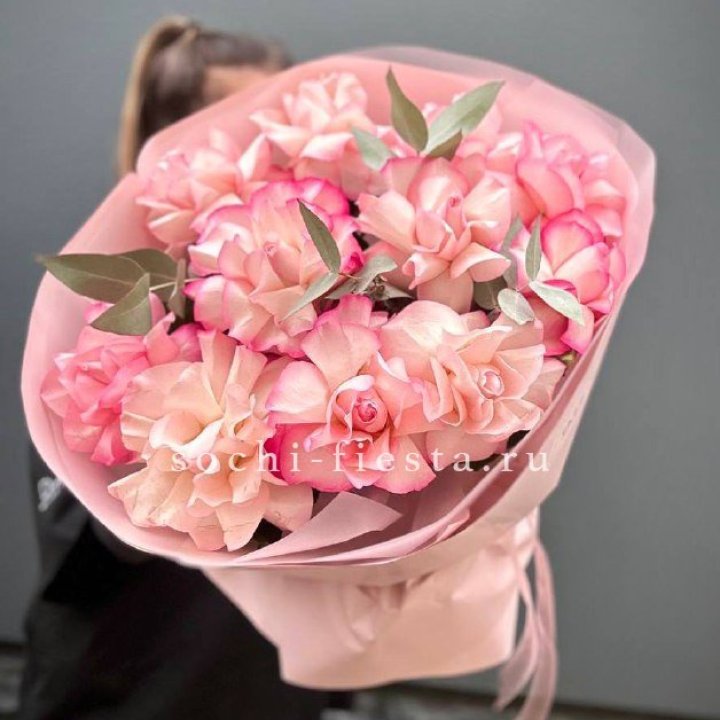 Нежно- розовые французские розы Венди в Туле