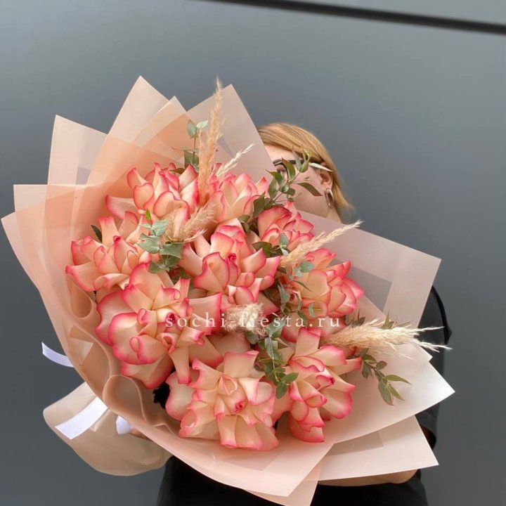 9 Французских роз Джумилия  в Туле