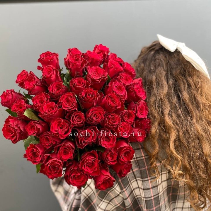 51 красная роза в Туле