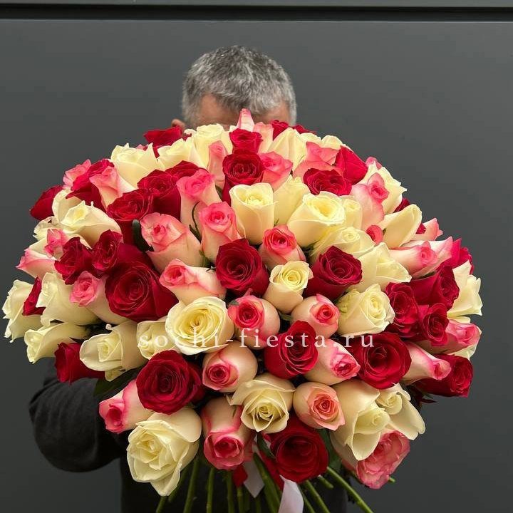 101 разноцветная роза "Джули" в Туле
