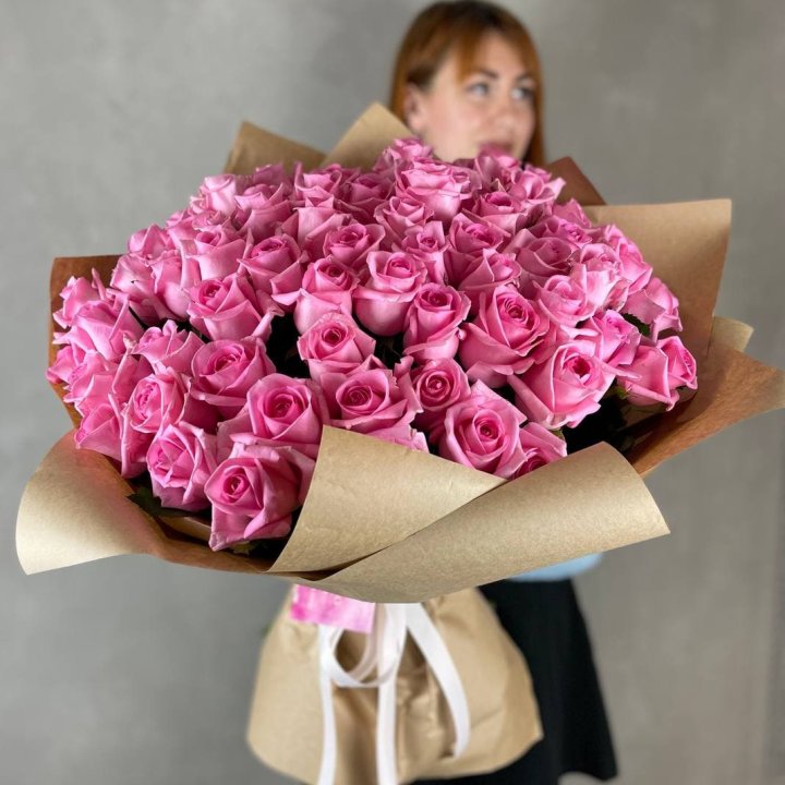 101 розовая роза в Туле