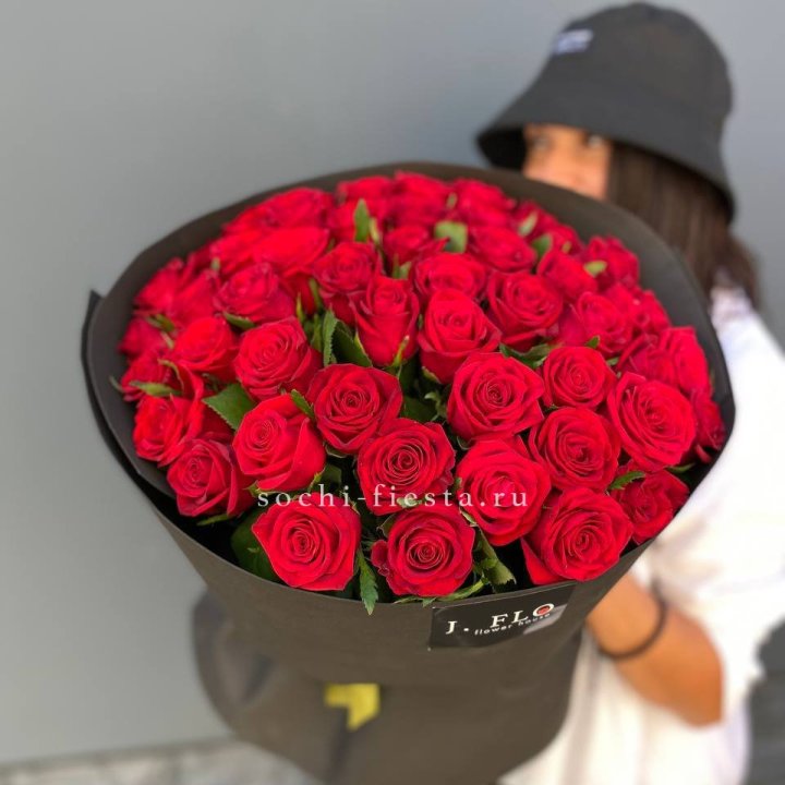 51 роза "Блек" в Туле