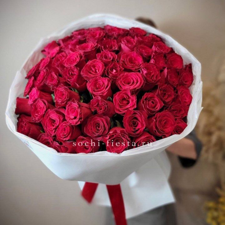 65 красных роз вайт в Туле