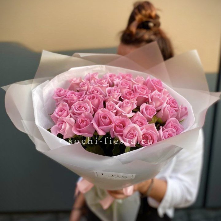 Букет розовых роз  в Туле