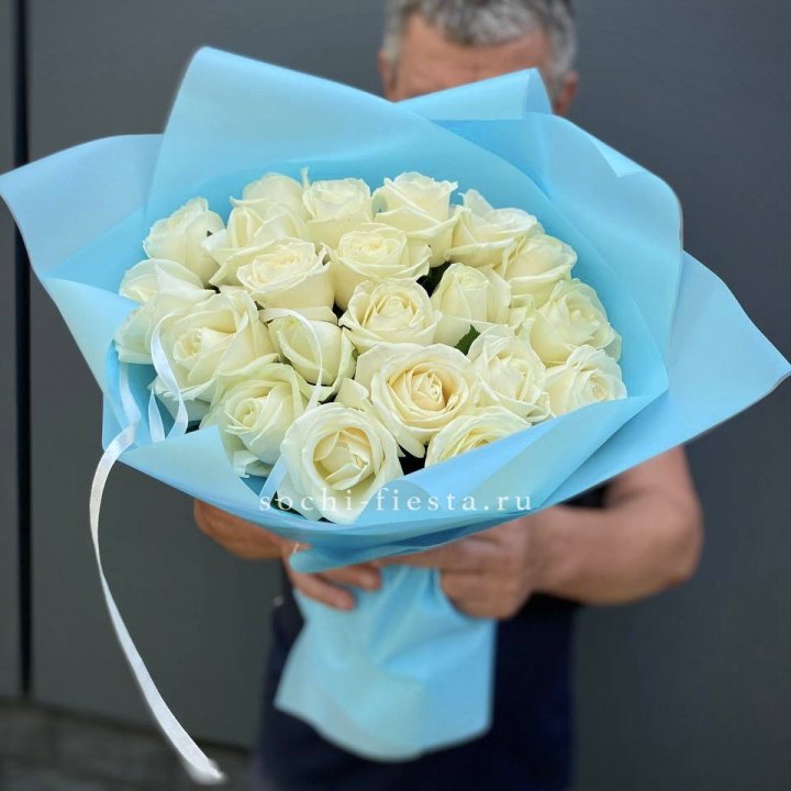 21 белая роза в Туле