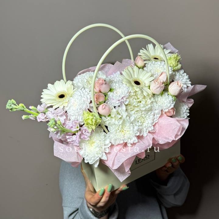 Сумочка "Белый рассвет" в Туле