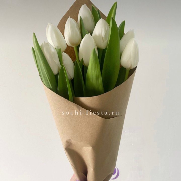Букет белых тюльпанов в Туле